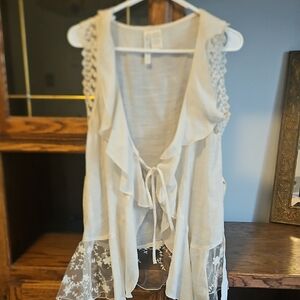 Simply Irresistible Light Gray Top